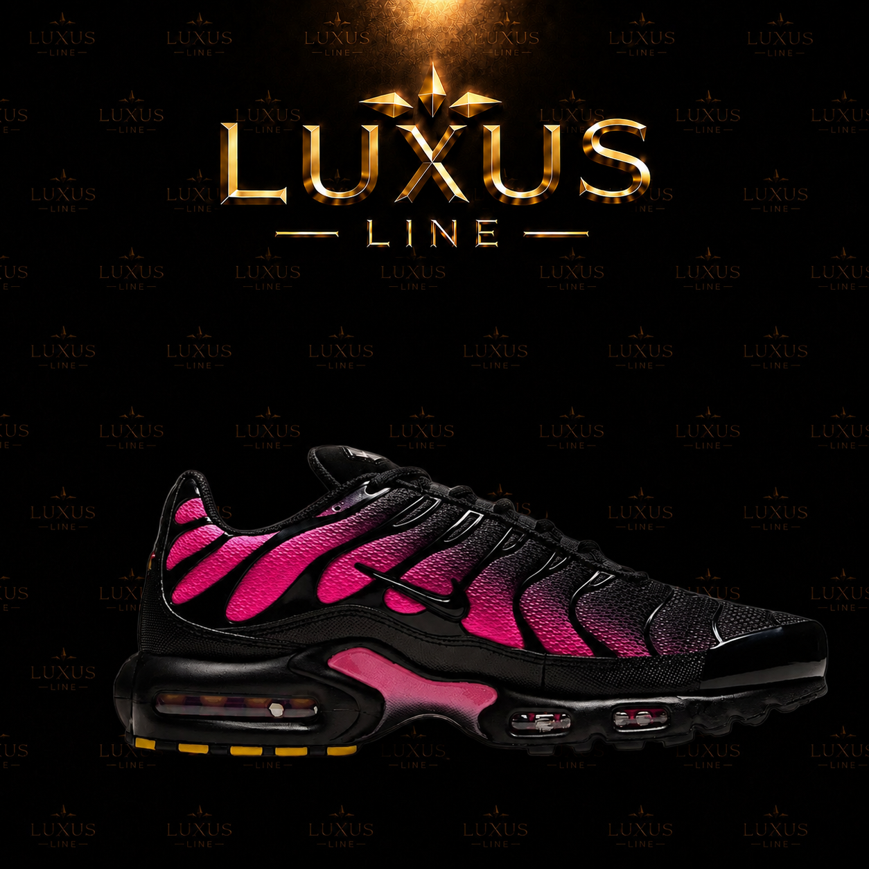 Nike Air Max Plus Black Hyper Pink