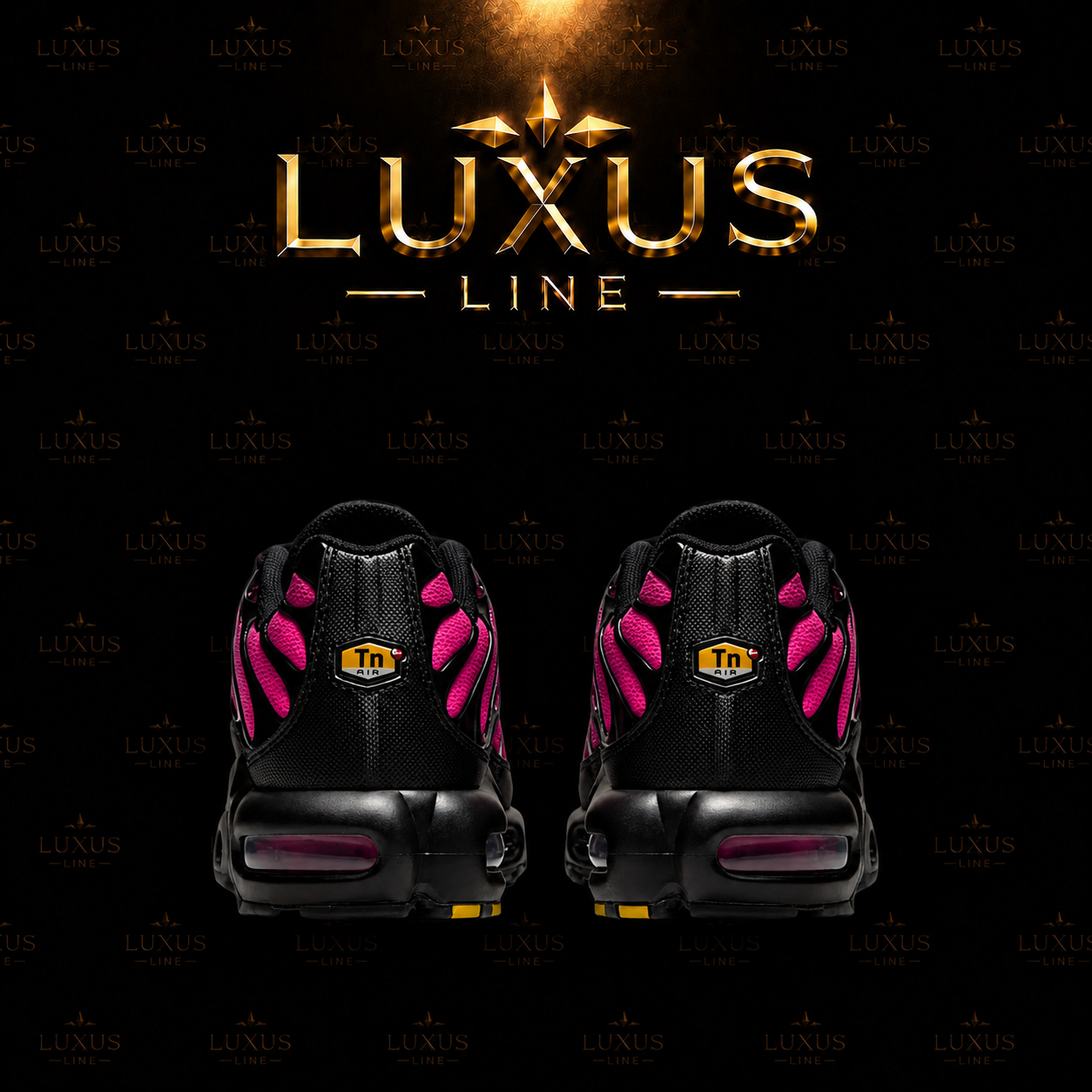 Nike Air Max Plus Black Hyper Pink