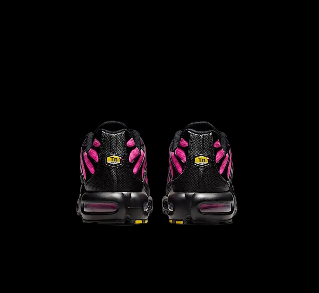 Nike Air Max Plus Black Hyper Pink Luxus Line