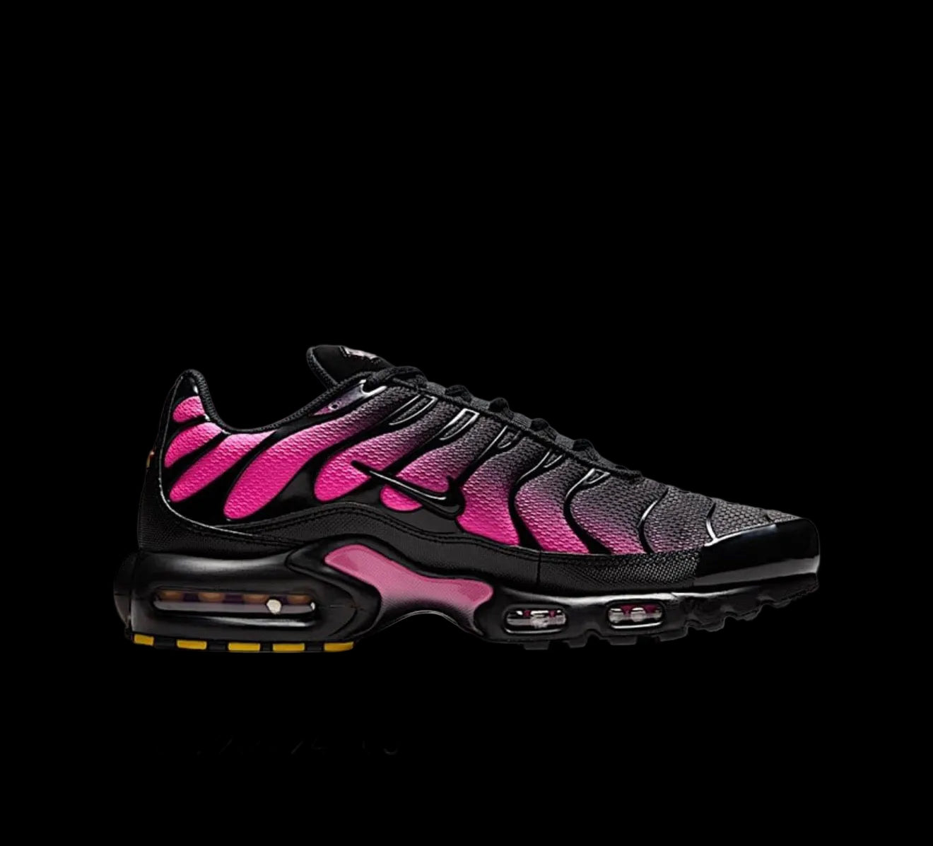 Nike Air Max Plus Black Hyper Pink Luxus Line